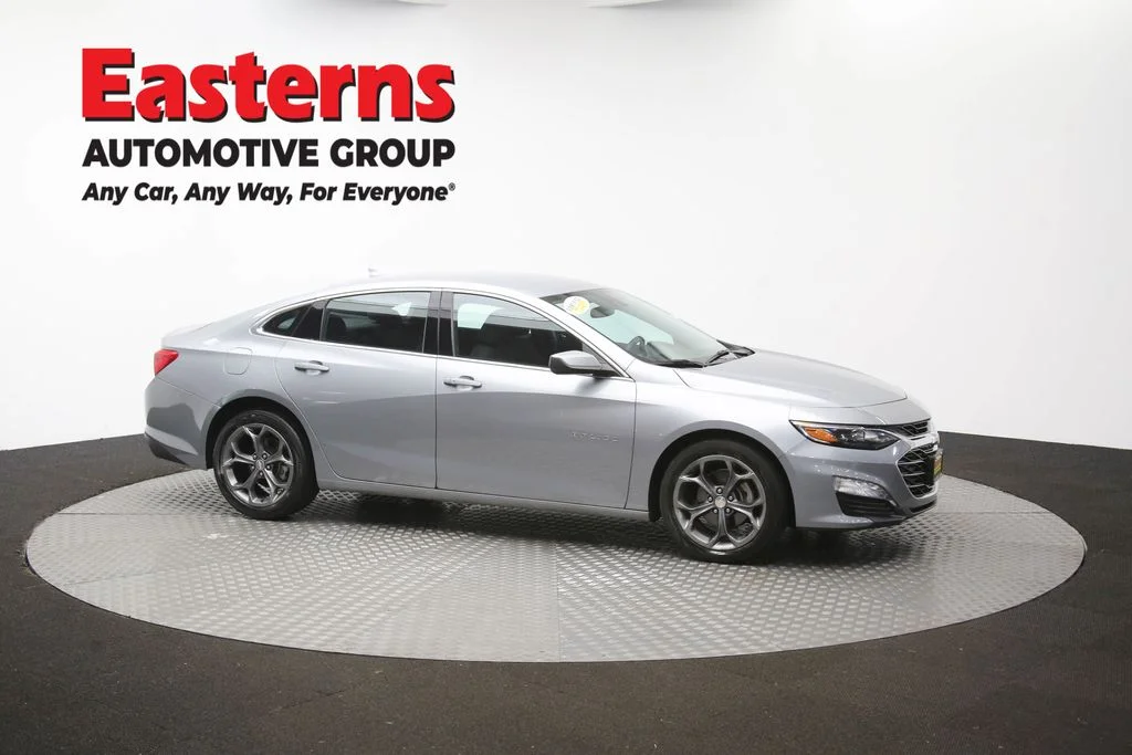 Used 2023 Gray Chevrolet LT image 47