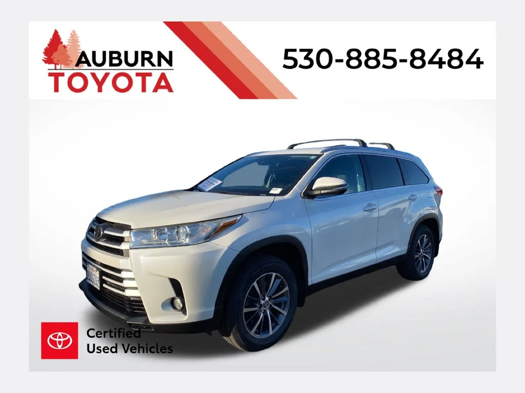 Certified Used 2019 Blizzard Pearl Toyota XLE image 1