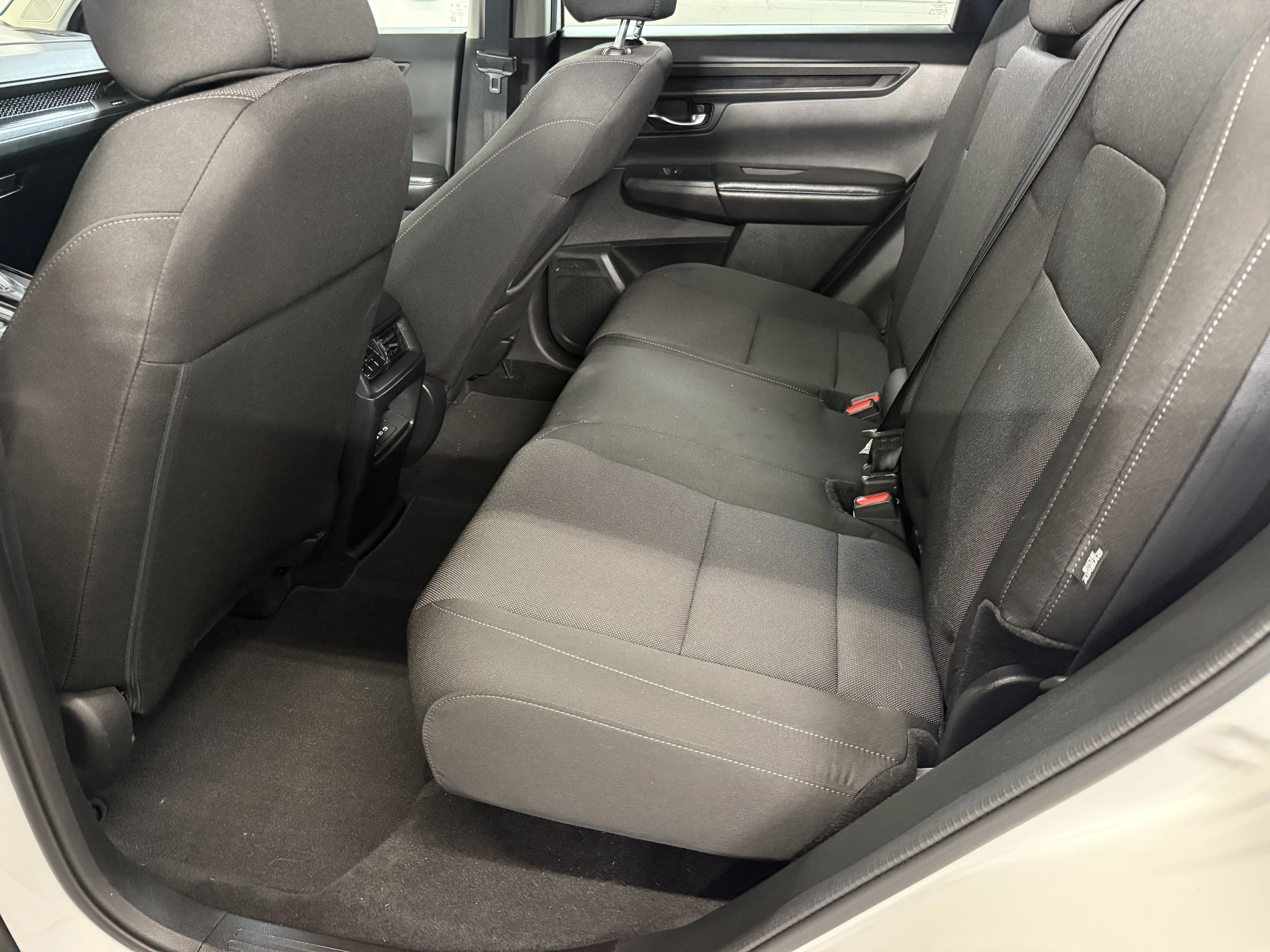 Certified Used 2024 Platinum White Pearl Honda EX image 19