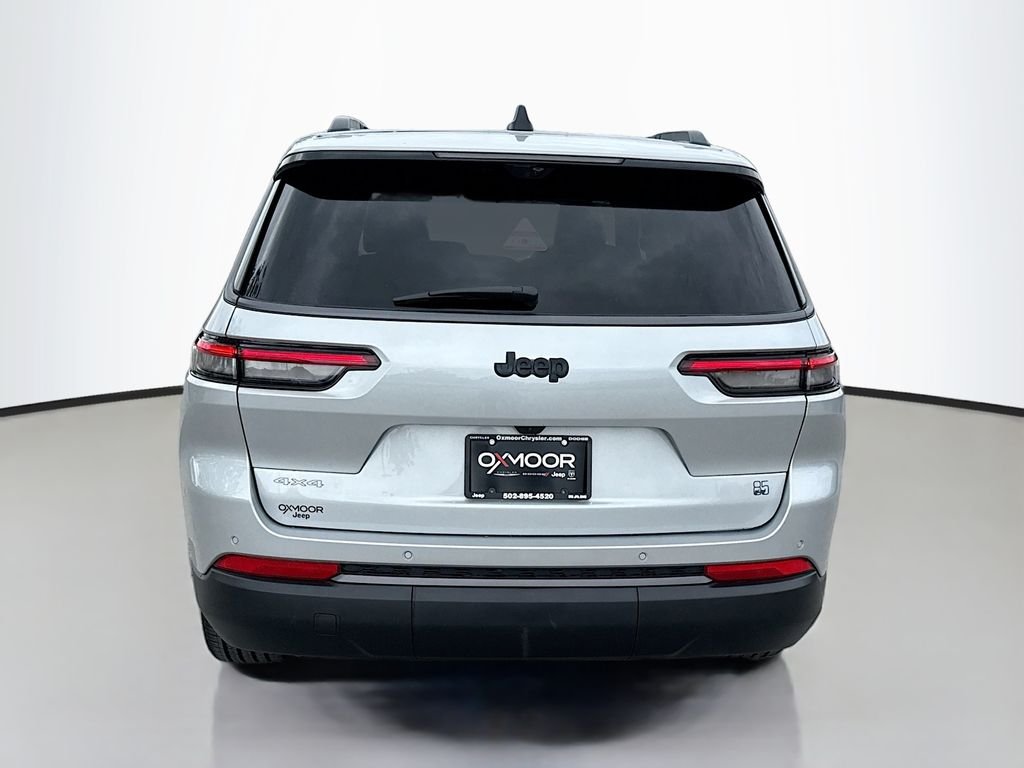 New 2026 Silver Zynith Exterior Paint Jeep 85th Anniversary Edition image 5