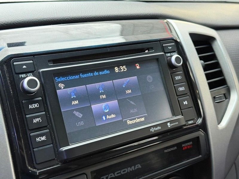 Used 2015 Silver Sky Metallic Toyota Base image 23