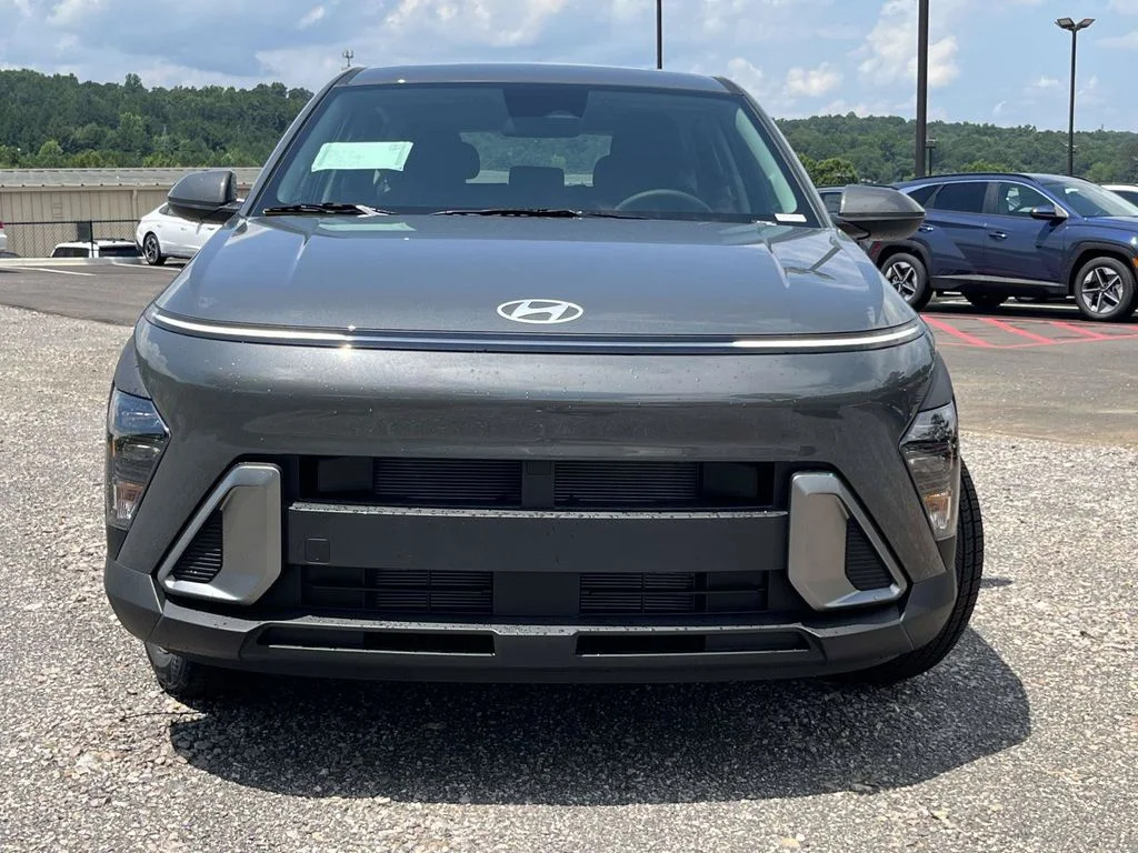 New 2026 Gray Hyundai SE image 7