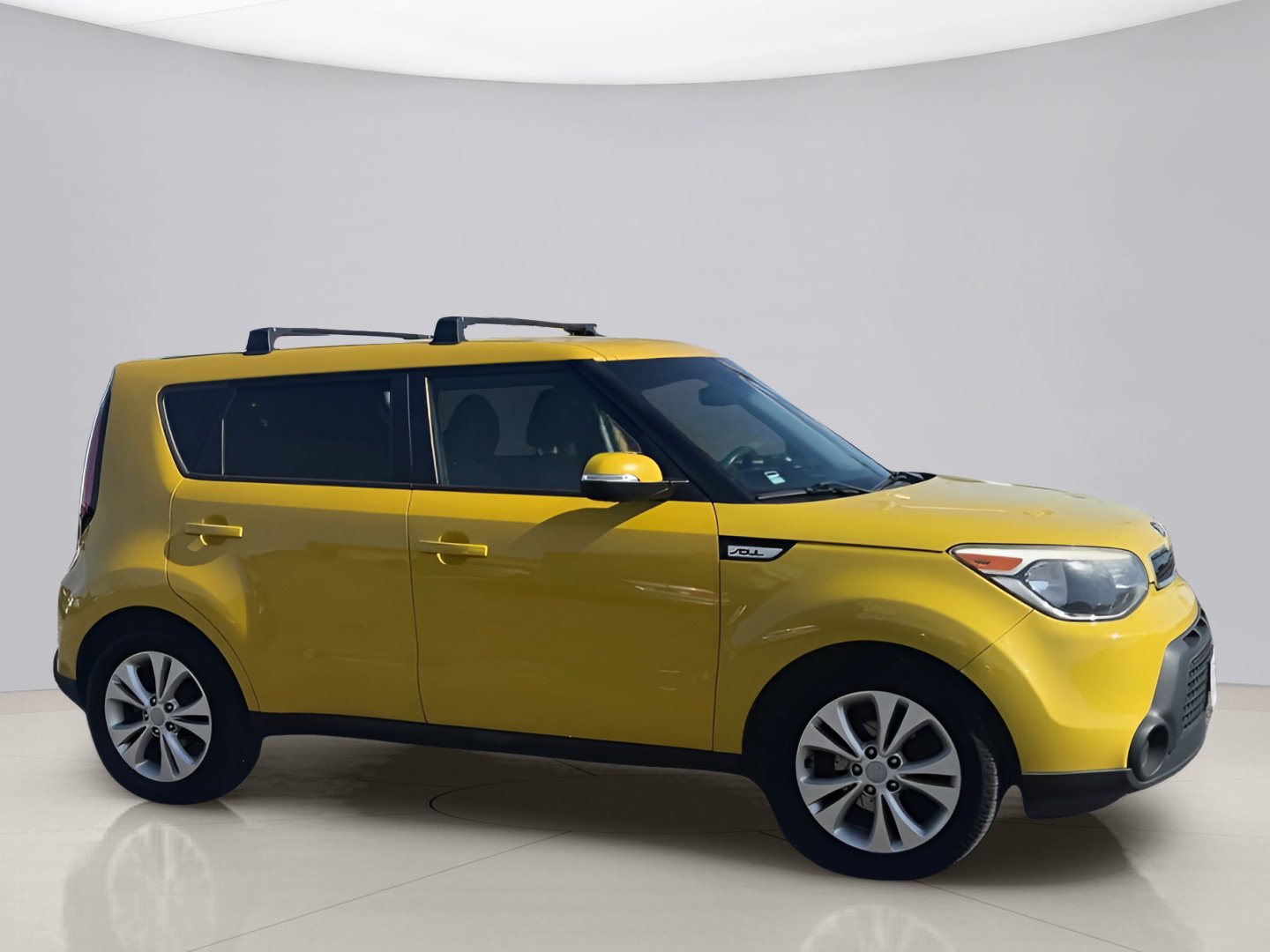 Used 2014 Yellow Kia GLS+ image 2