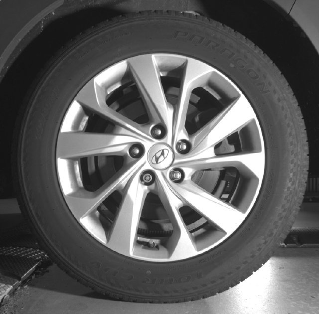 Used 2020 White Hyundai Value image 26