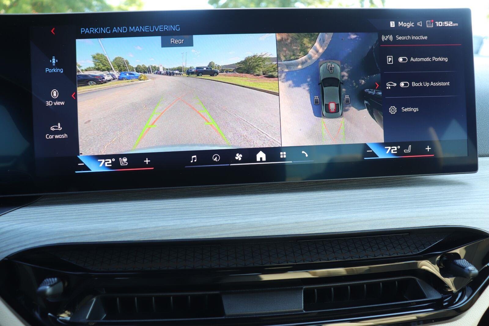 Used 2025 Cape York Green Metallic BMW M440i image 26