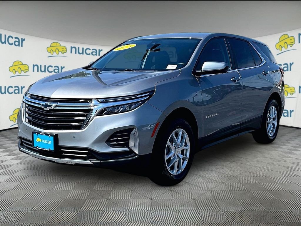 Used 2024 Gray Chevrolet LT image 3