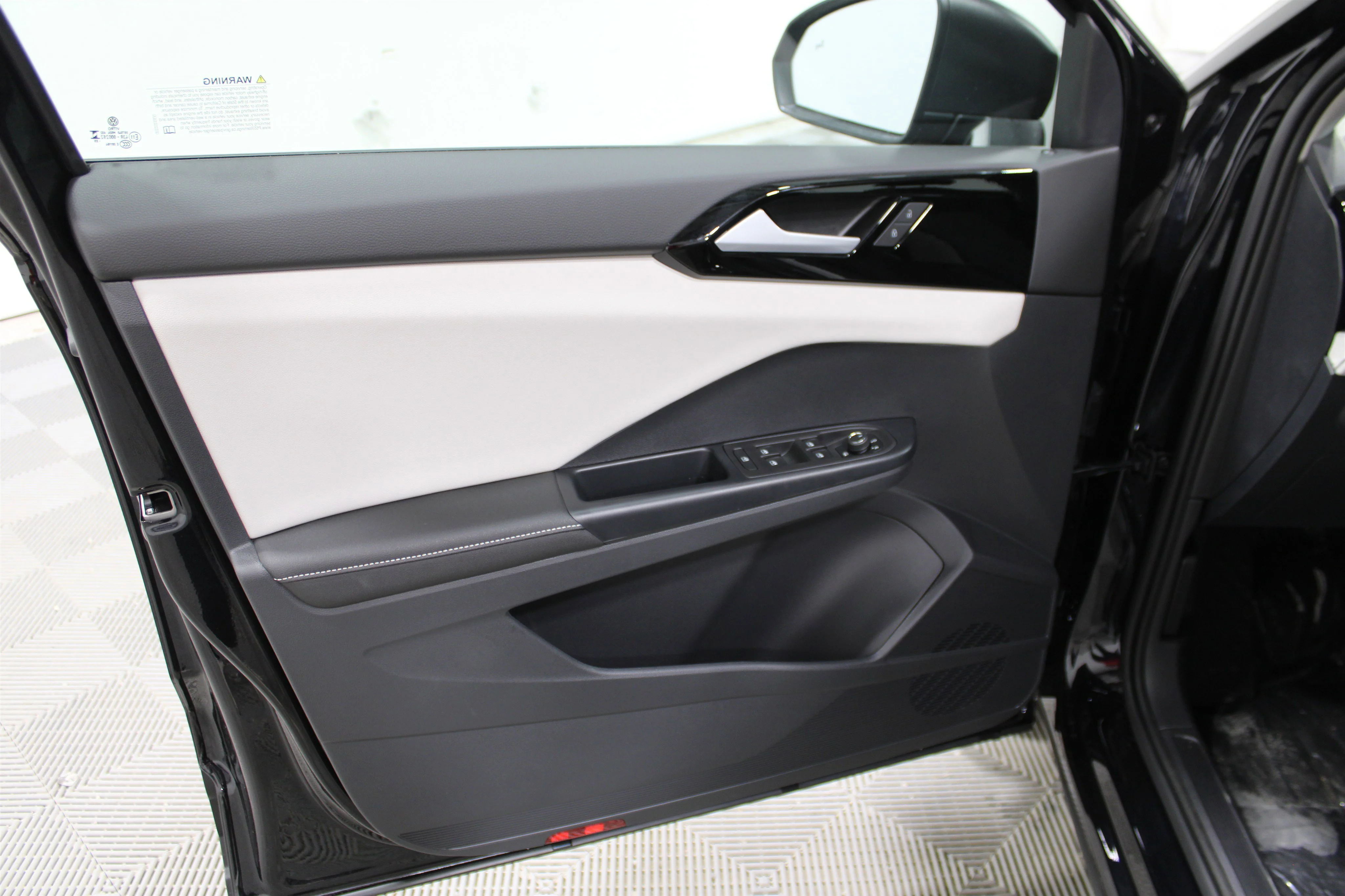 2025 Volkswagen Taos S - Photo 6