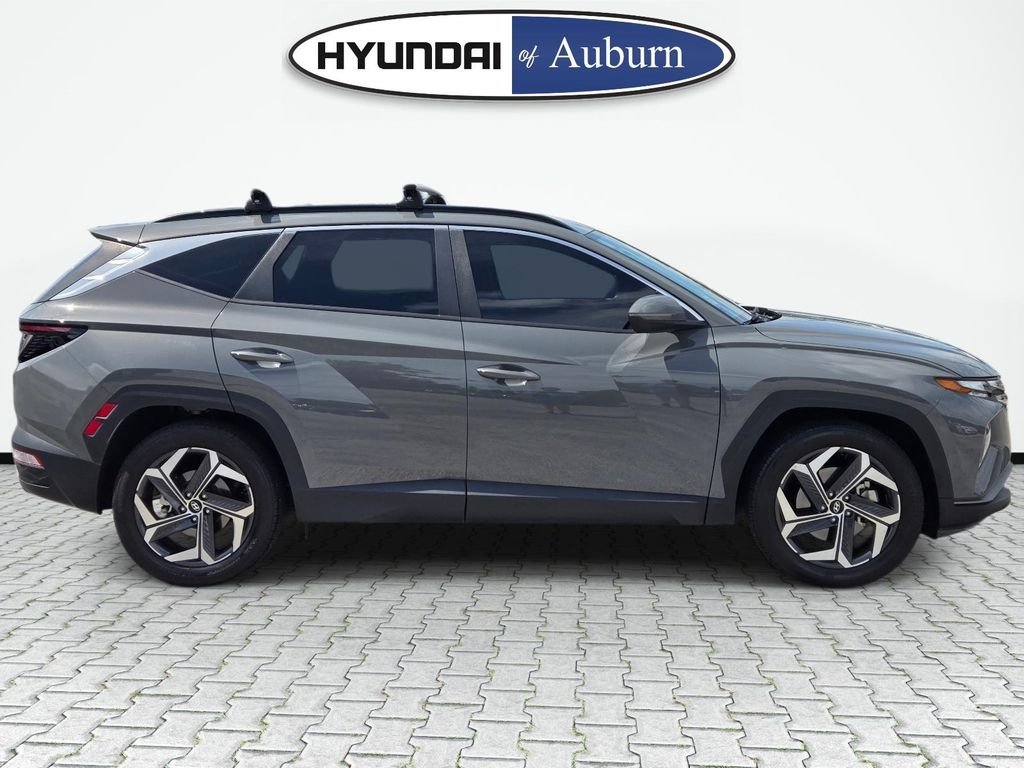 Used 2024 Gray Hyundai SEL image 4
