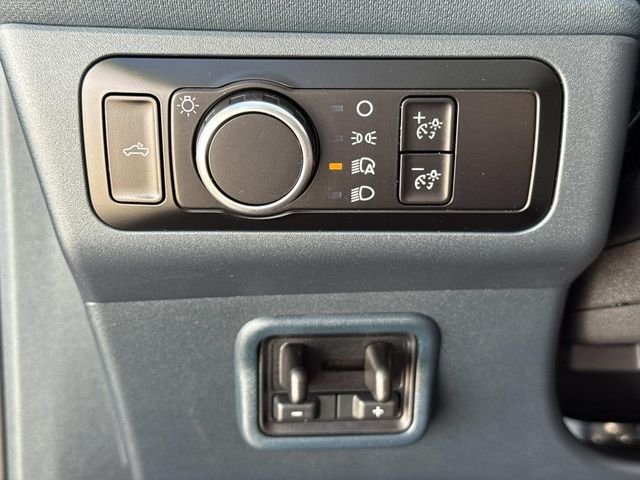 Used 2024 Blue Ford Lariat image 40