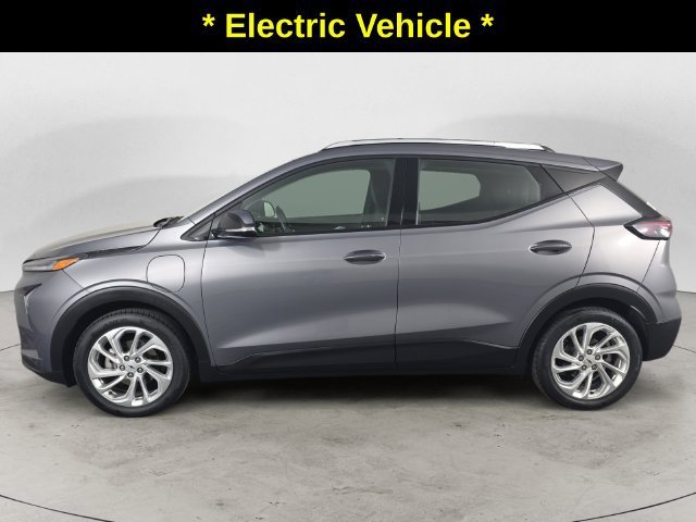 Used 2023 GRAY GHOST METALLIC Chevrolet LT image 8