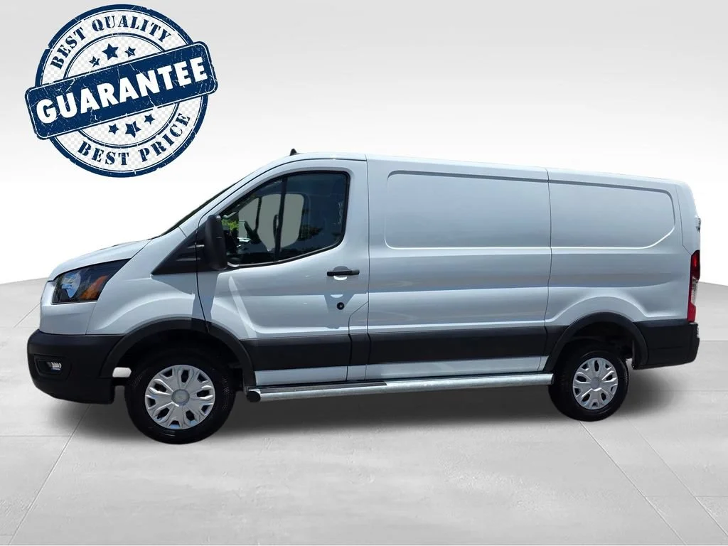 Used 2025  Ford T-250 130" Low Rf 9070 GVWR RWD image 3