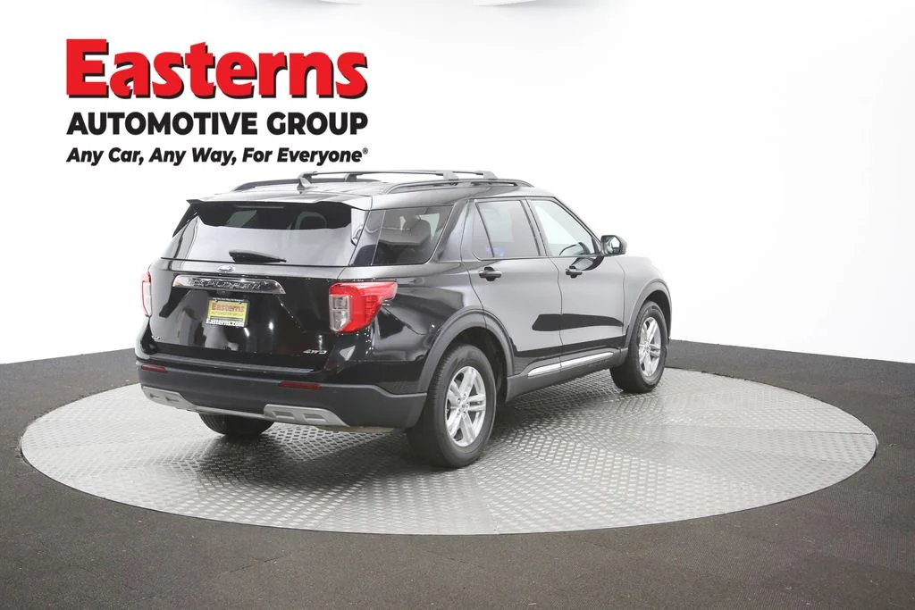 Used 2022 Black Ford XLT image 39