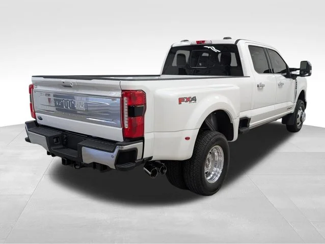 New 2026 Star White Metallic Tri-Coat Ford F-350® King Ranch® image 66