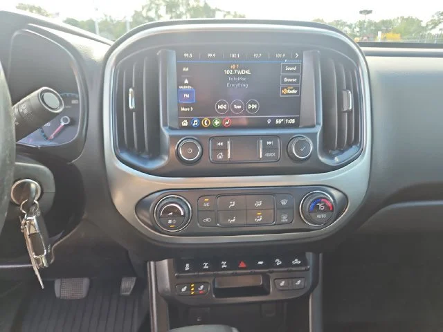 Used 2019 RED HOT Chevrolet 4WD ZR2 image 18