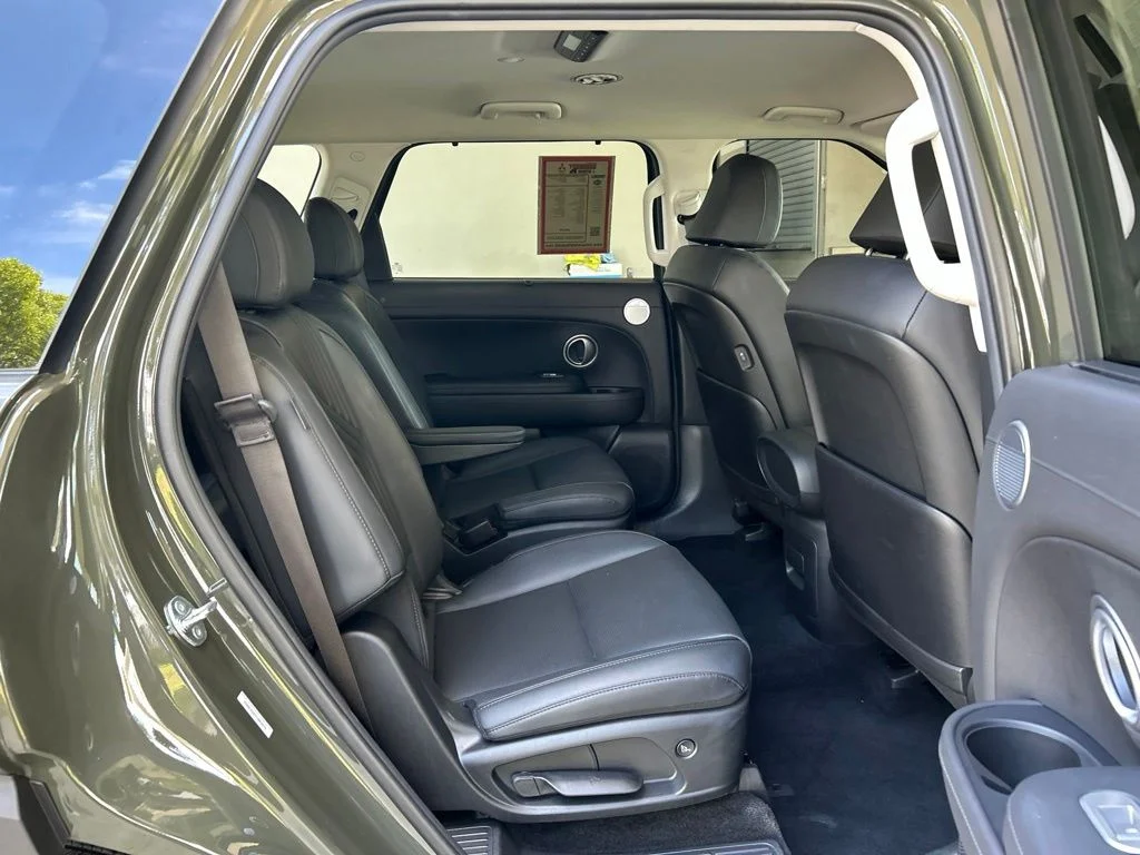 Used 2026 Green Hyundai SEL image 28