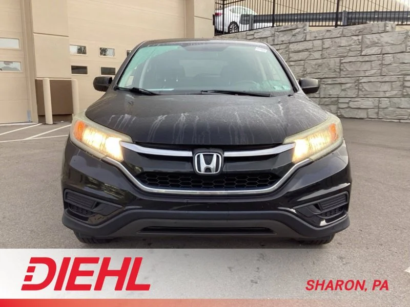 Used 2016  Honda SE image 2