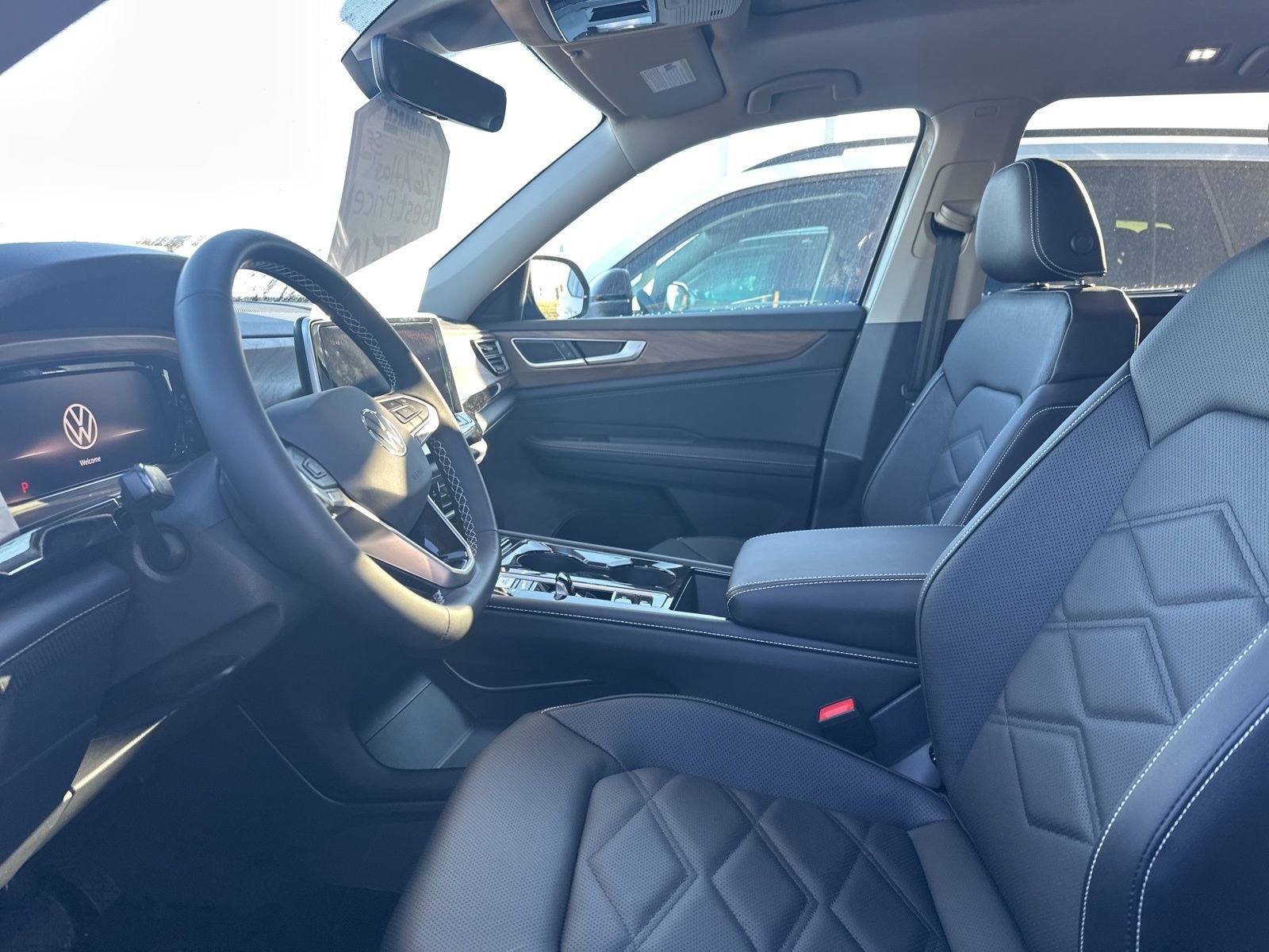 New 2026 Silver Volkswagen 2.0T SE w/Technology image 14