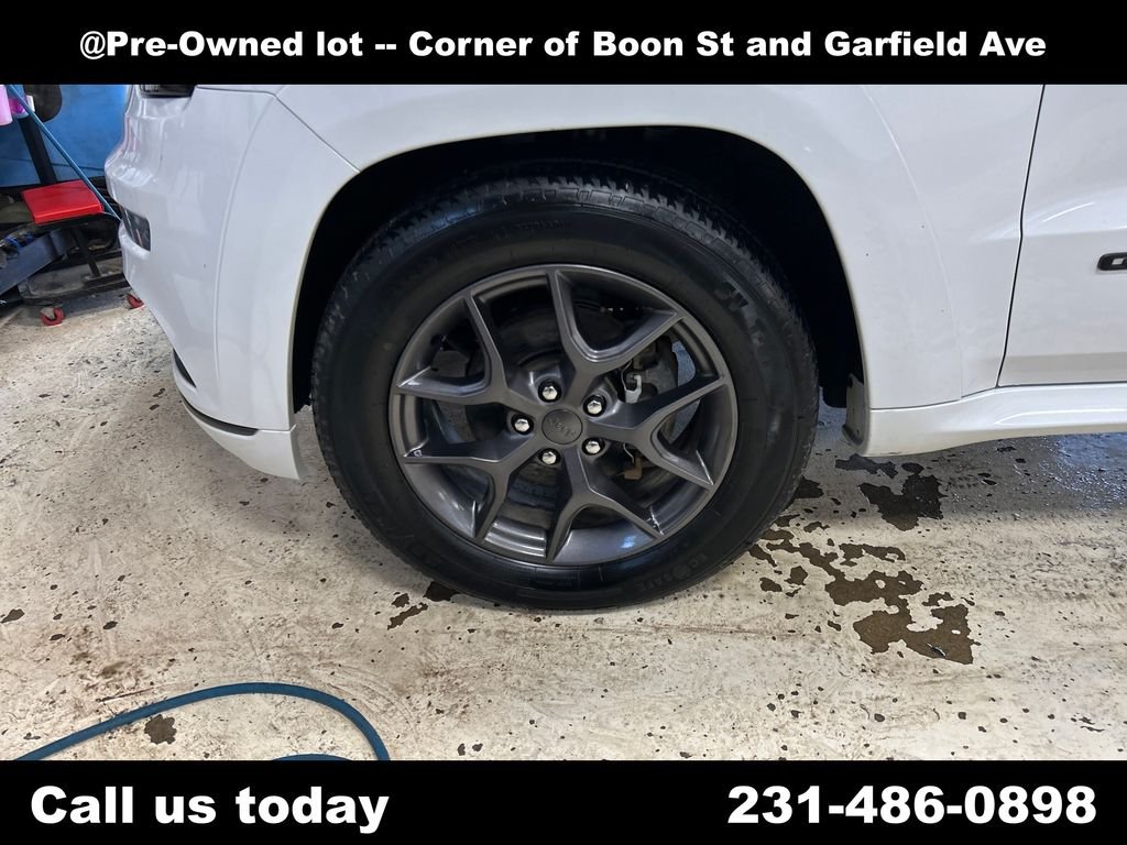 Used 2020 White Jeep Limited X image 11