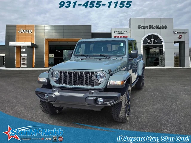 Pre-Owned 2025 Jeep Gladiator Nighthawk 4WD Crew Cab