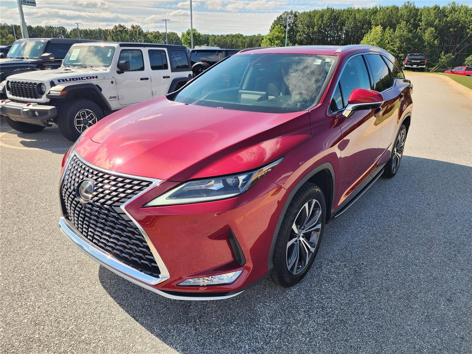 Used 2022 Matador Red Mica Lexus RX 350L image 3