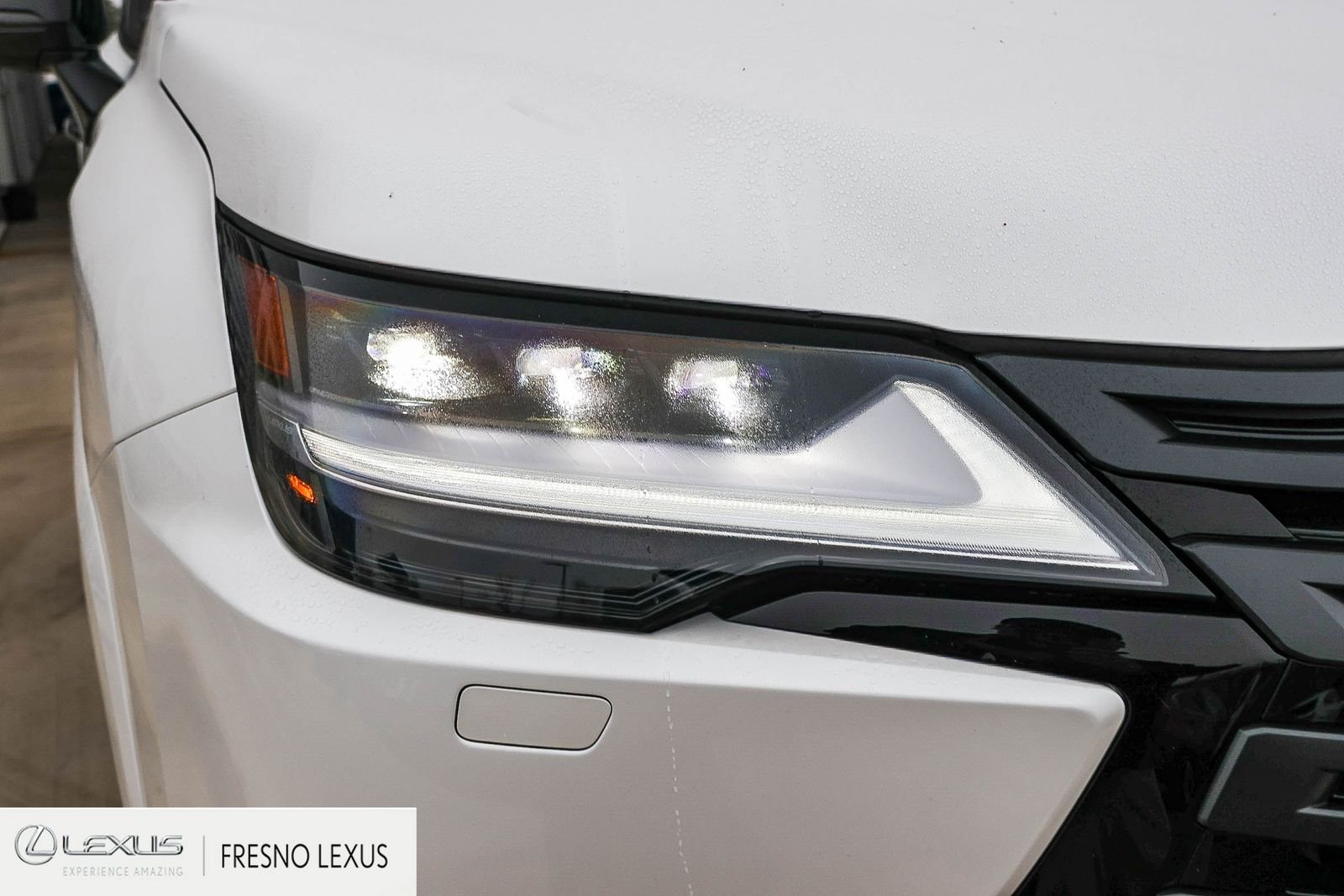 2026 Lexus LX 700h Luxury - Photo 10