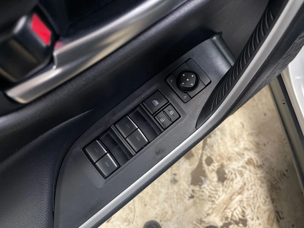 Used 2025 Silver Toyota XLE image 15