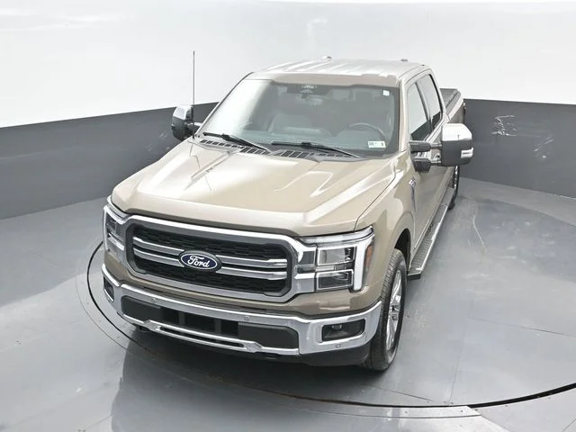 Certified Used 2025 Gray Ford Lariat image 19