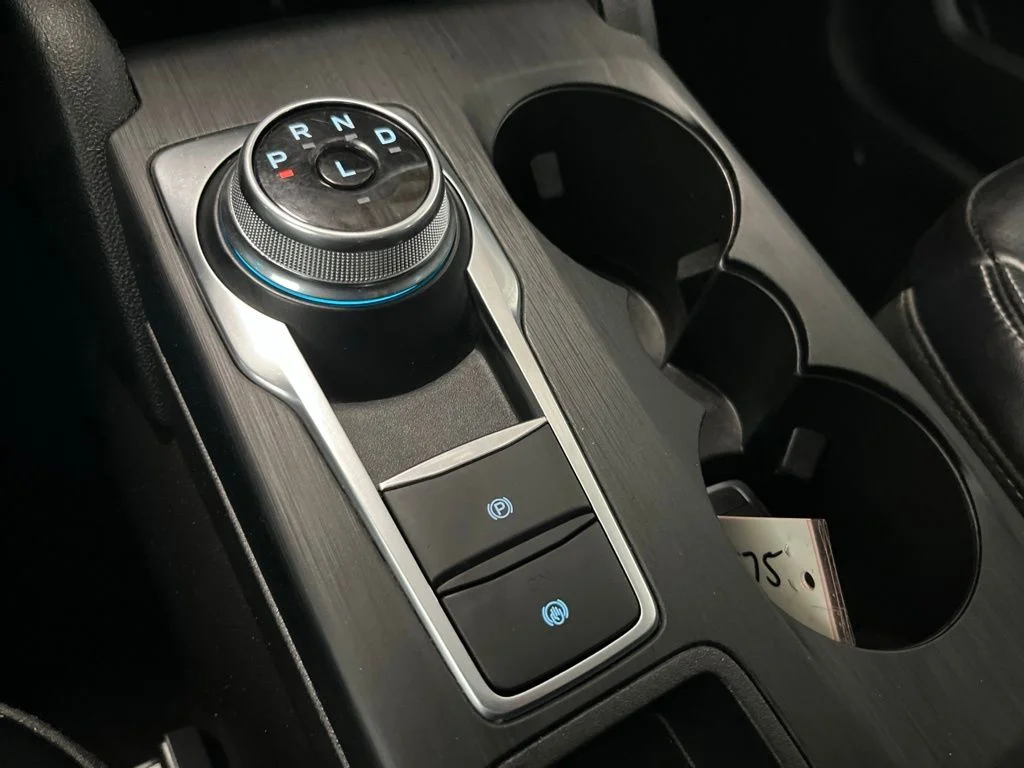 Used 2024 Black Ford Platinum image 15