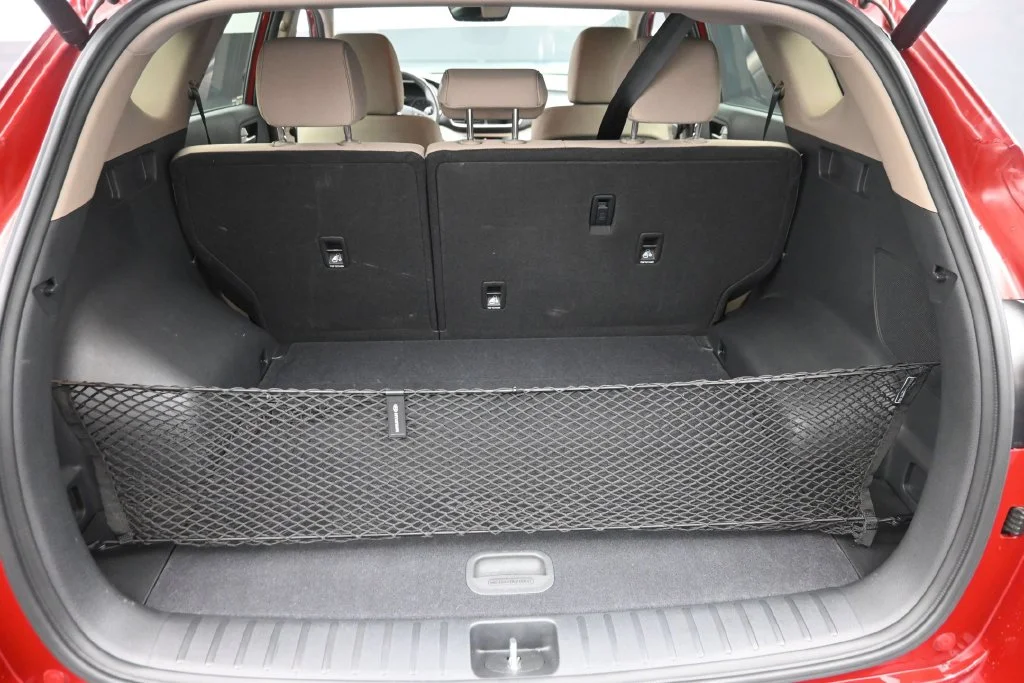 Certified Used 2021 Red Hyundai Sport image 11