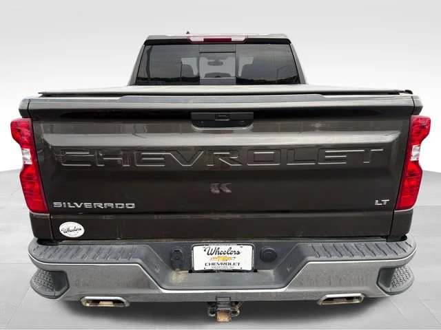 Used 2021 OXFORD BROWN METALLIC Chevrolet LT image 4