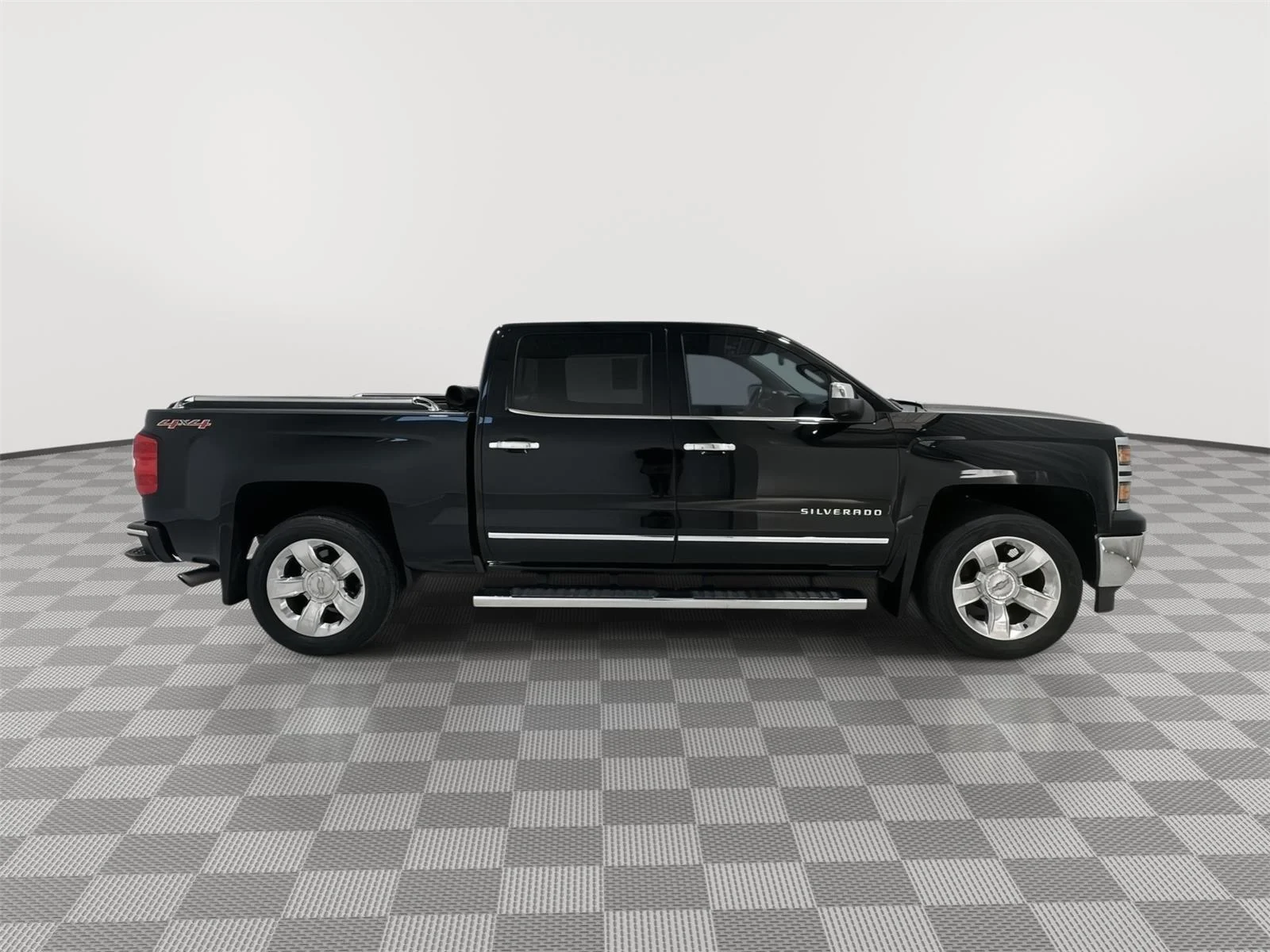 Used 2015 BLACK Chevrolet LTZ image 6