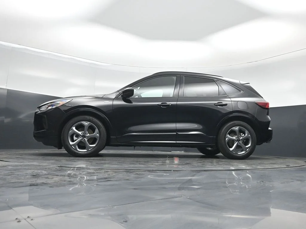 Used 2023 Black Ford ST-Line image 45