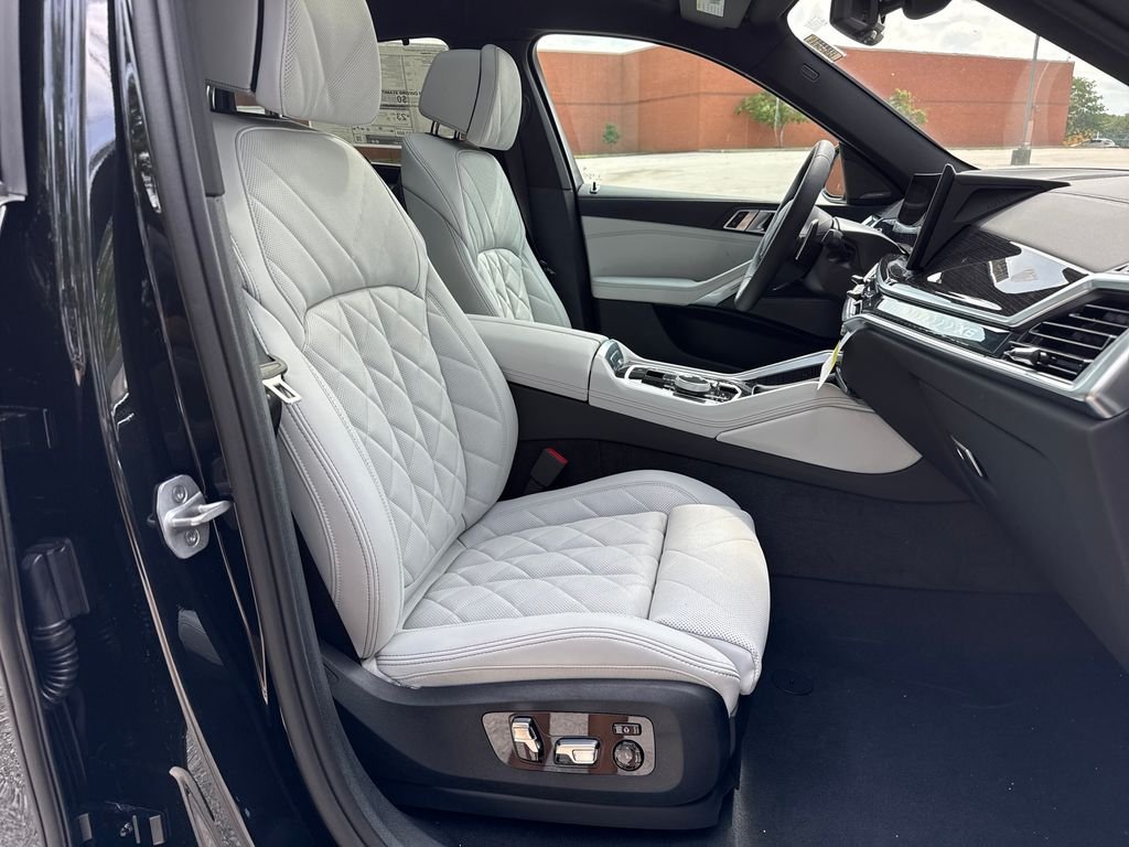 New 2027 Black BMW xDrive40i image 28