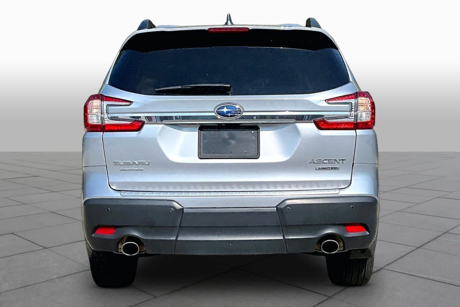 Certified Used 2024 Ice Silver Metallic Subaru Limited image 5