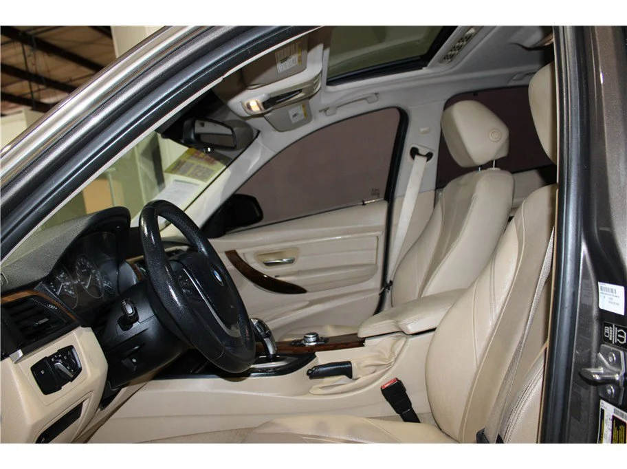 Used 2013 Brown BMW 328i xDrive image 10