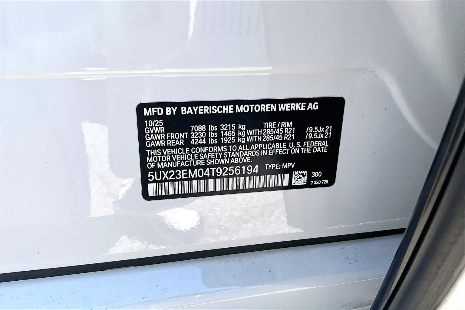 Used 2026 Alpine White BMW xDrive40i image 35