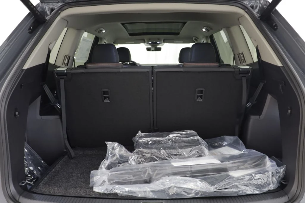 New 2026 Gray Volkswagen 2.0T Peak Edition image 18