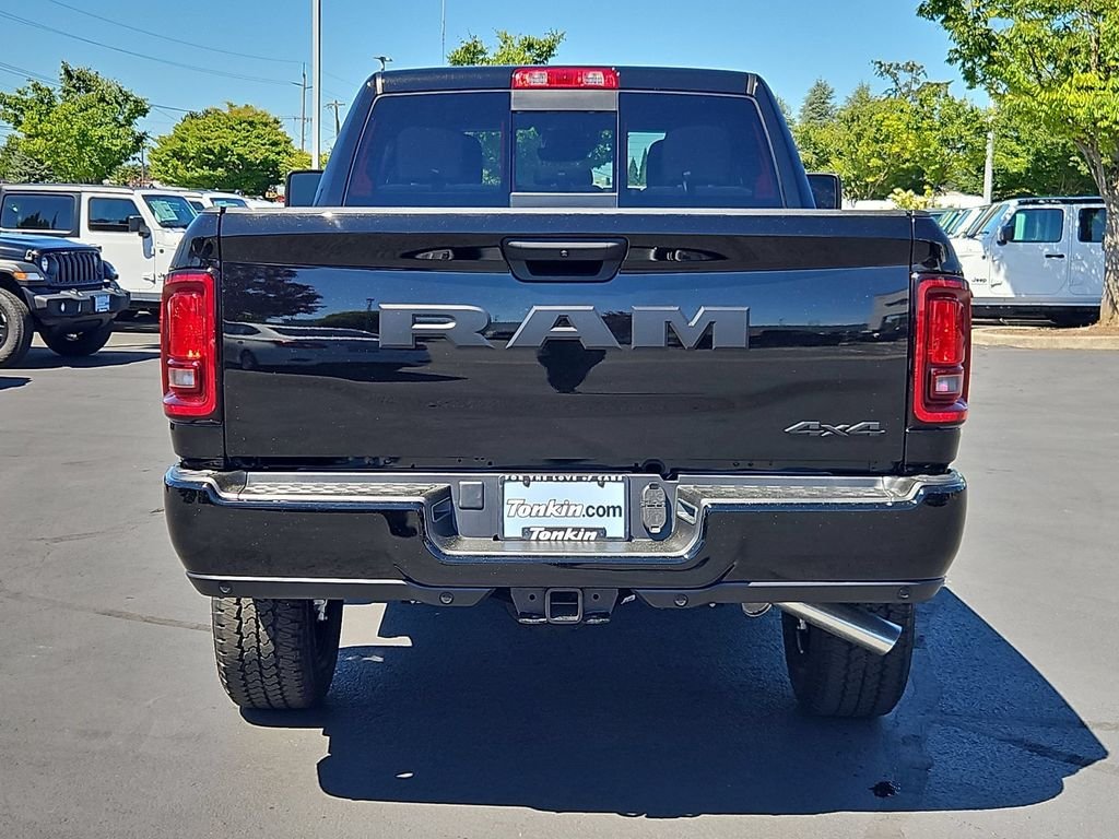 New 2026 Diamond Black Crystal Pearl-Coat Exterior Paint RAM  image 5