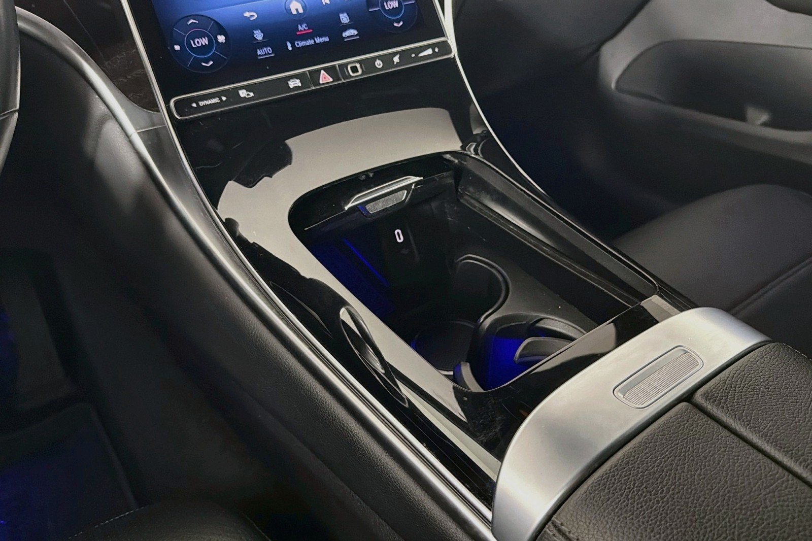Used 2023 Black Mercedes-Benz 300 image 5