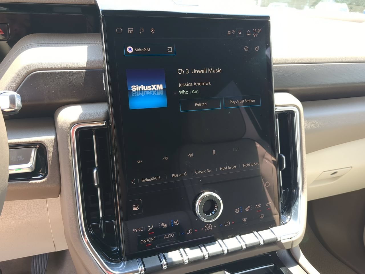 2026 GMC Yukon Denali - Photo 13