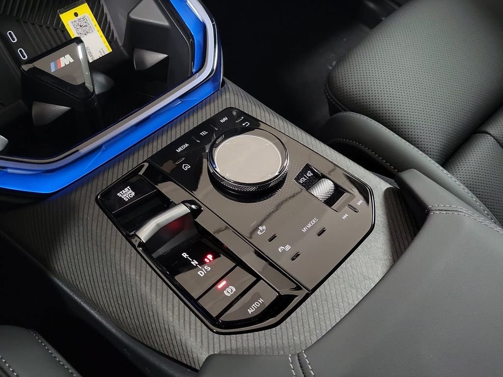 New 2026 Black Sapphire Metallic BMW 30 xDrive image 12