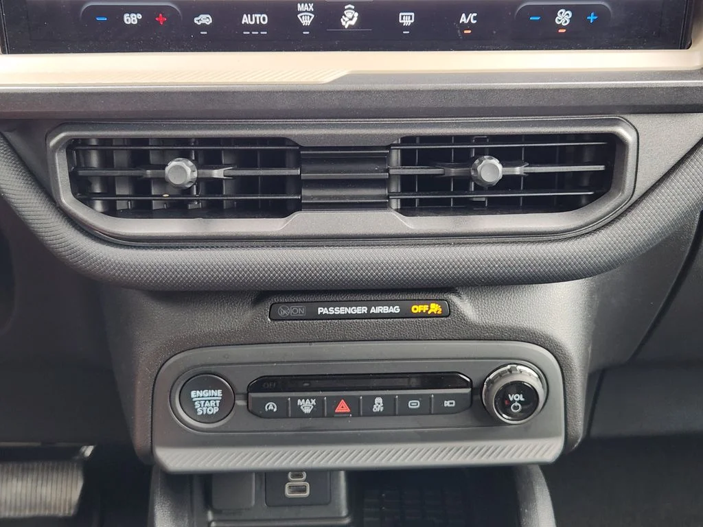 Used 2025 Shadow Black Ford Big Bend image 21
