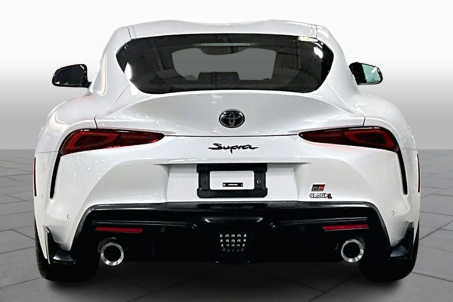 New 2026 Absolute Zero Toyota 3.0 Premium image 4