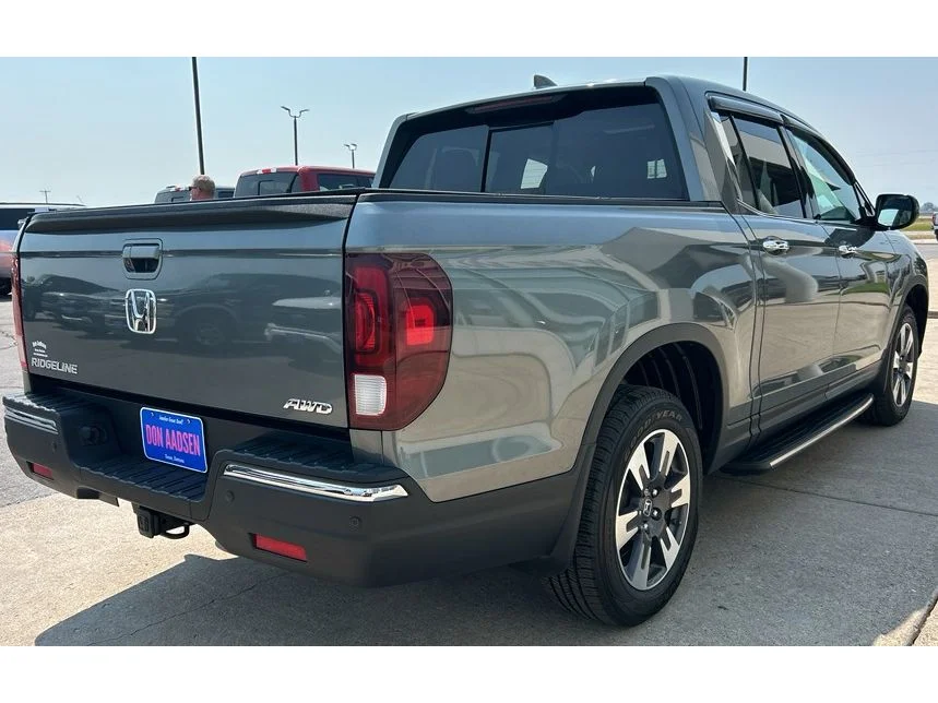 Used 2019 Modern Steel Metallic Honda RTL-E image 27