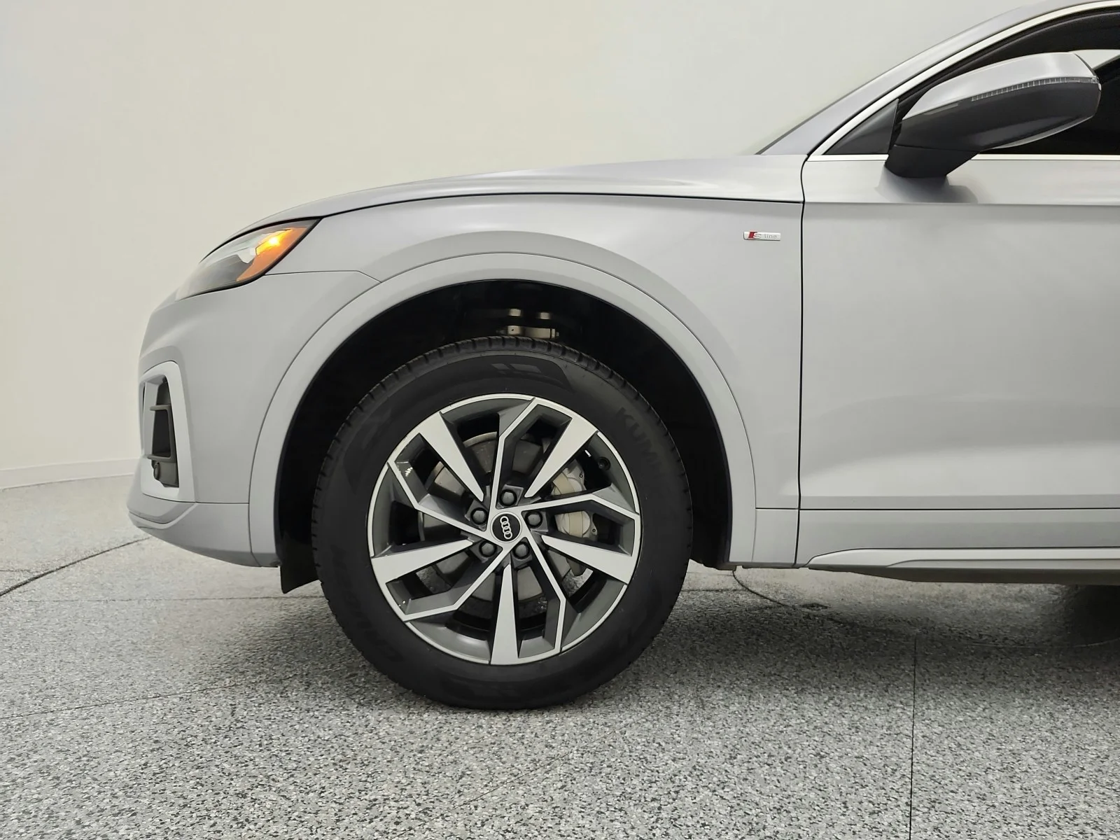 Used 2023 Florett Silver Metallic Audi S line Premium 45 TFSI quattro image 18