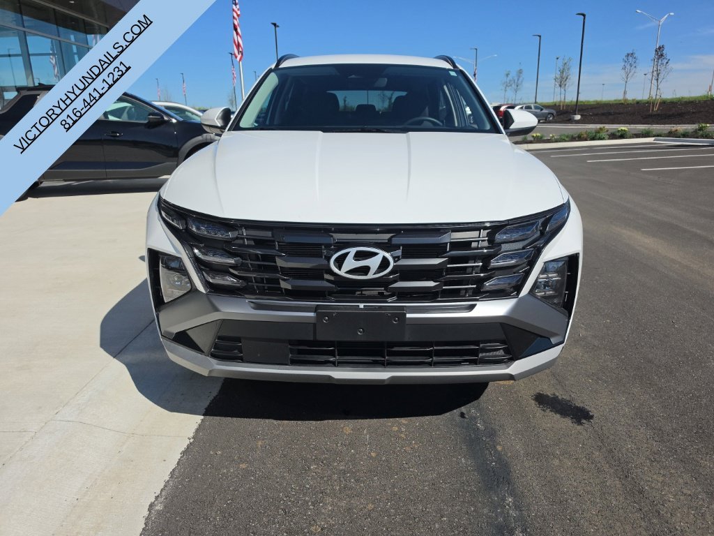Used 2026 White Hyundai SEL image 9