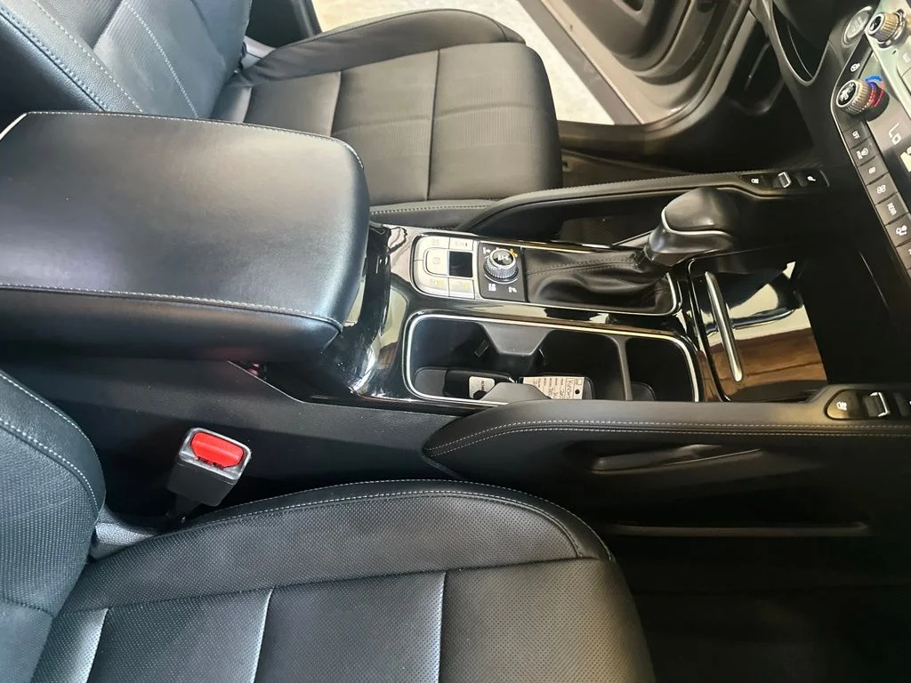 Used 2022 Gray Kia SX image 37