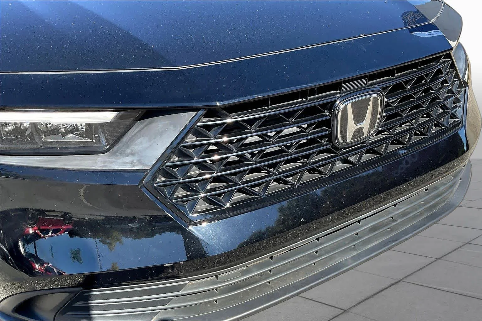 Used 2024 Crystal Black Pearl Honda LX image 28