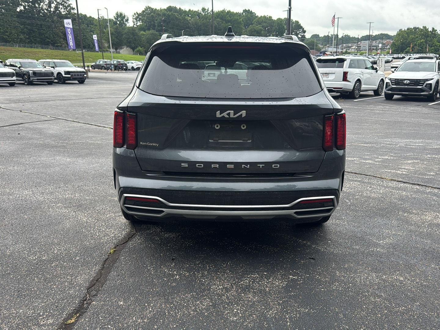 Used 2022 Gravity Grey Kia S image 4