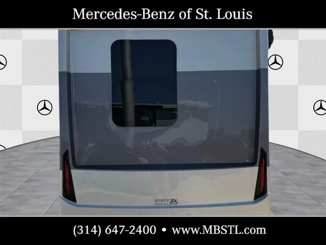Used 2020 Beige Mercedes-Benz Cab Chassis 144 WB image 4
